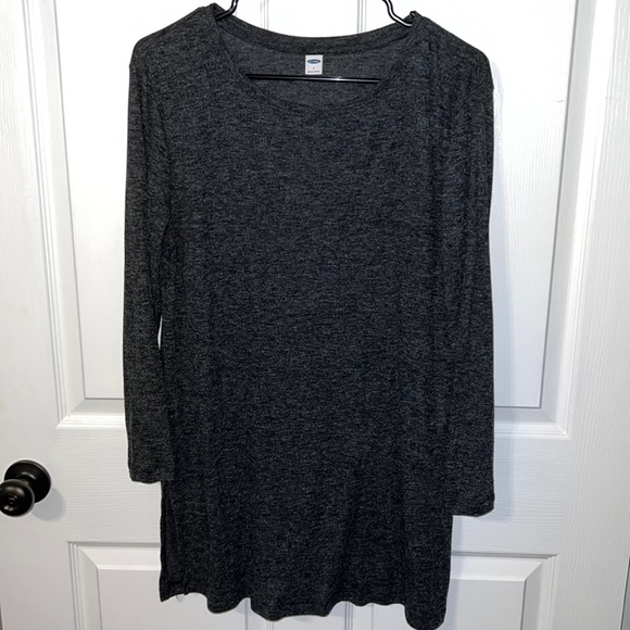 Gray Longsleeve Top - Picture 3 of 6